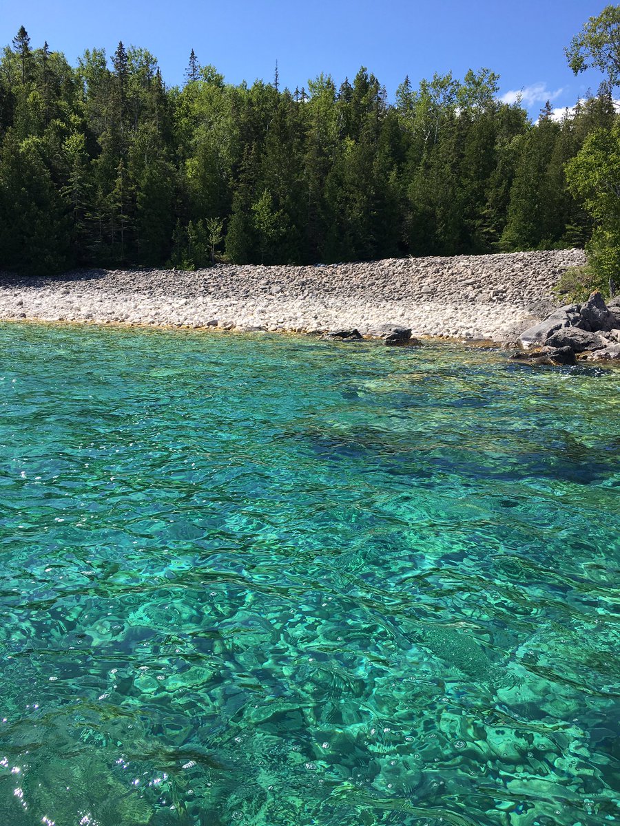 crystalmackay4's tweet photo. Our day at #FathomFive National Park on the @BrucePeninsula_ First time seeing it by boat. Great tour thanks to #Tobermory Wave Tour. https://t.co/82miC5LbpM