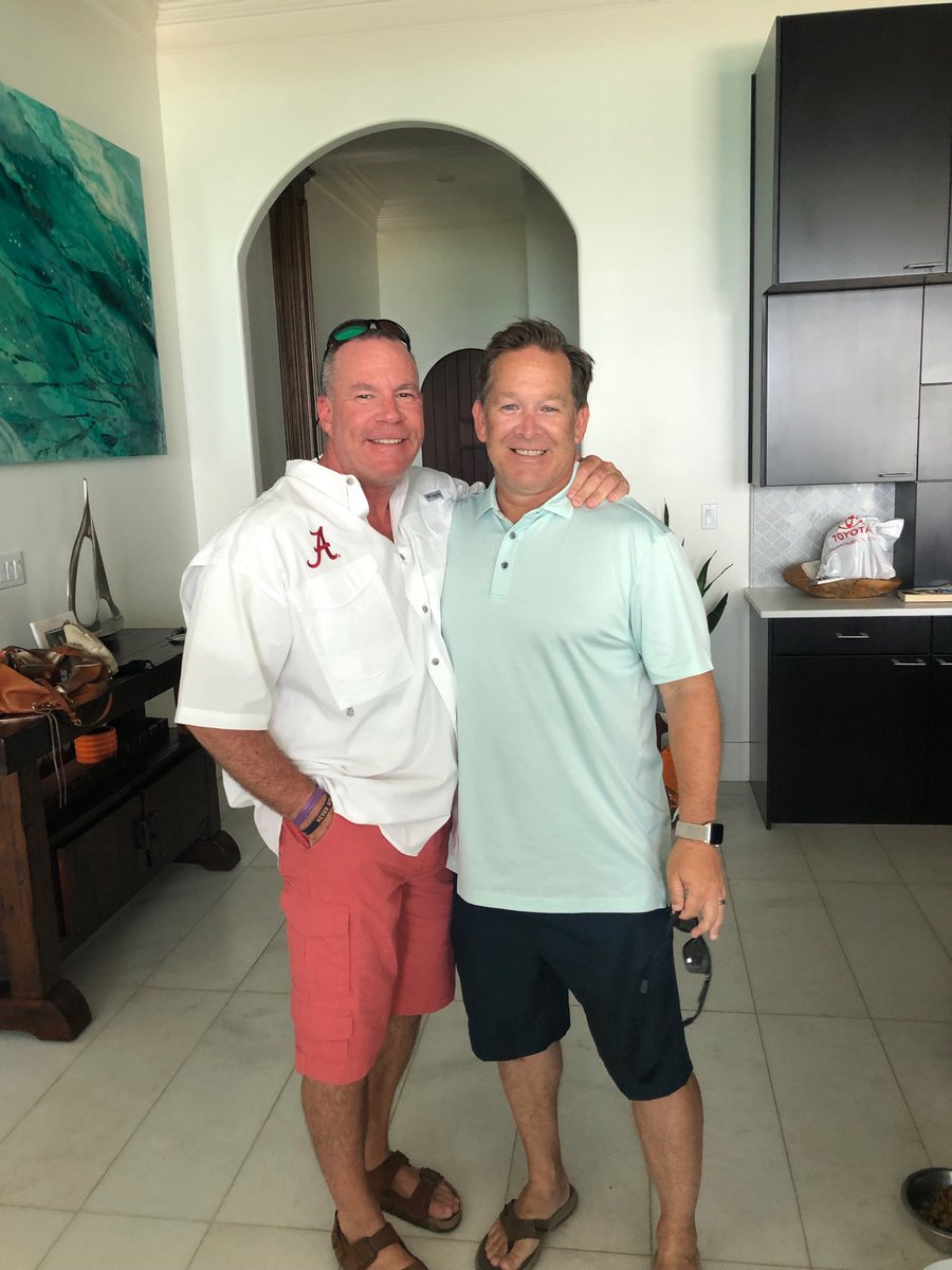 rlaw007's tweet photo. My Brother from 35+ Years ago! Love you man💪💪 https://t.co/USMndRMMZu