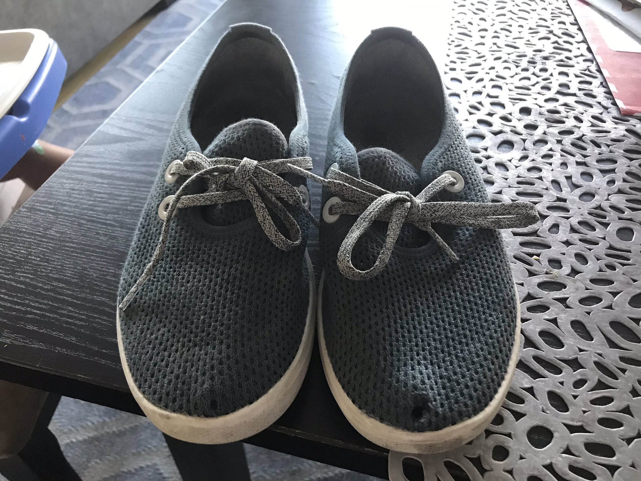 allbirds hole in toe