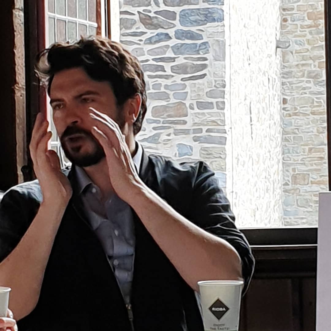 gonzobyrne's tweet photo. Ryan Gage is a sweetheart
#ryangage #alfrid #thehobbit #germancastlecon https://t.co/YdrtZNhyZM