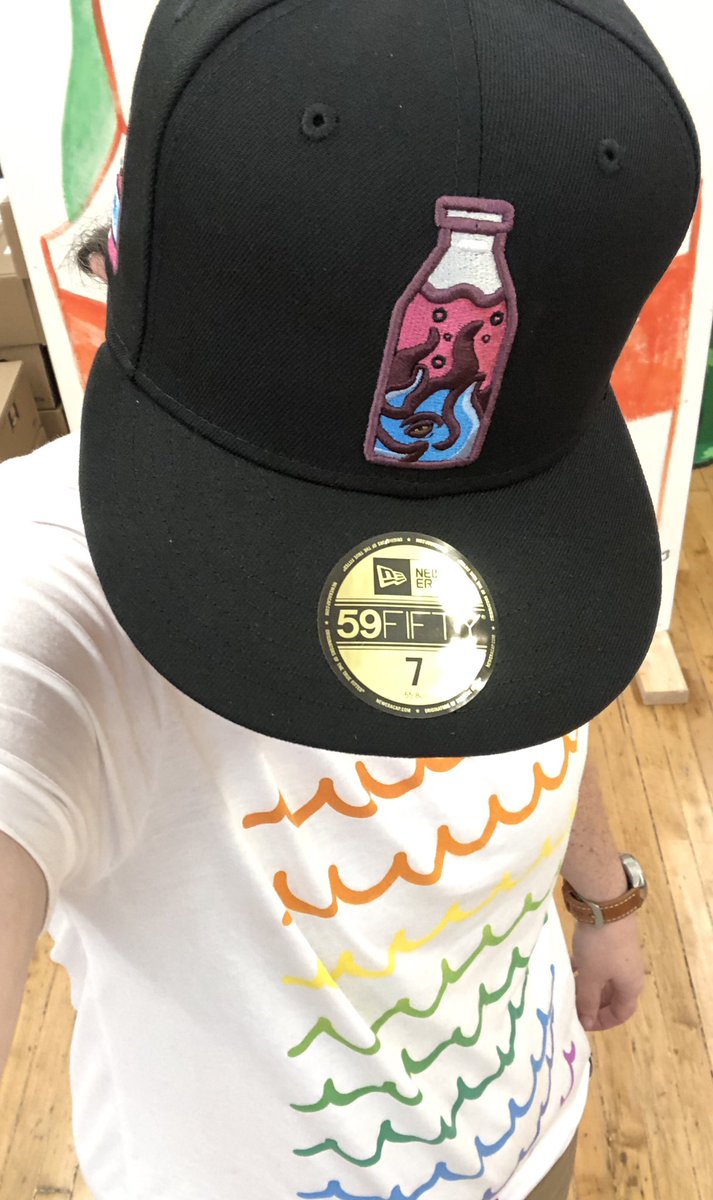 jaylaw22's tweet photo. 🥛 x 🐙
#kicksandfits #kicks #kotd #hotd #fotd #teamfitted #hatgame #dionicbrand #milktoronto #neweracap #59fifty #nike #betruenike #niketailwind79 #stancesocks #flyyourownflag #committedtothefitted #ladiesrockfitteds #kicksandcaps #speakwithyourcap #uhc18 https://t.co/eDylwLLXVK