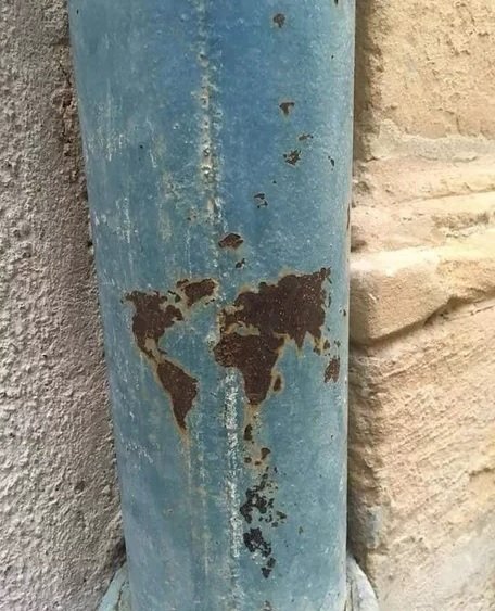 Kiffsetranges's tweet photo. Je kiff le monde - il est partout ! https://t.co/r08MUoP3gI