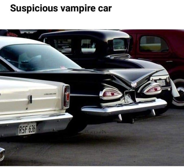 ZombieRiot's tweet photo. Suspicious vampire car is judging you. 🦇 #horror https://t.co/nu1wfODfjz