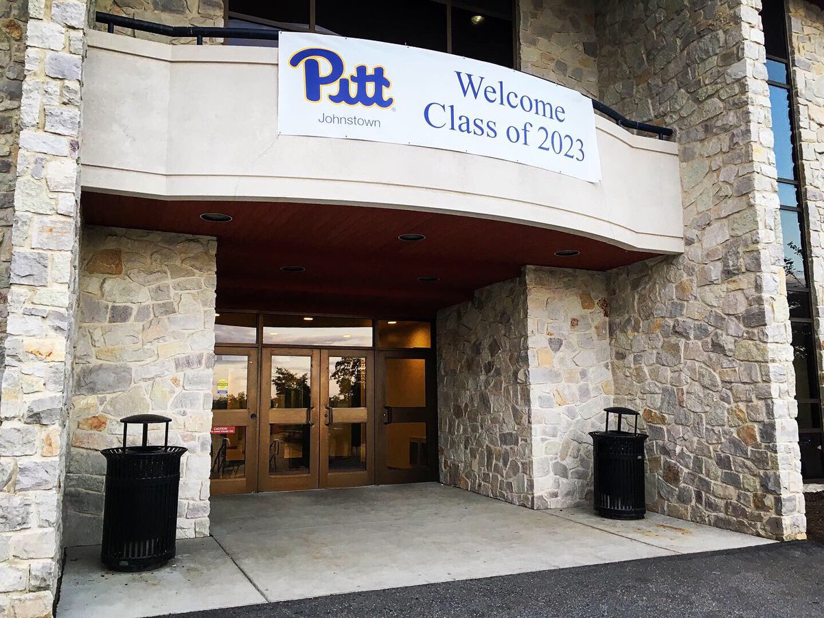 PittsburghDJCo's tweet photo. We had #djteam #basicblends at the #pittjohnstown #freshmanwelcome #party last night! #dancing pics to come! #pittsburghdj #pittsburghevents #pittsburgheventdj #collegevent https://t.co/fJ2Rc3FObz