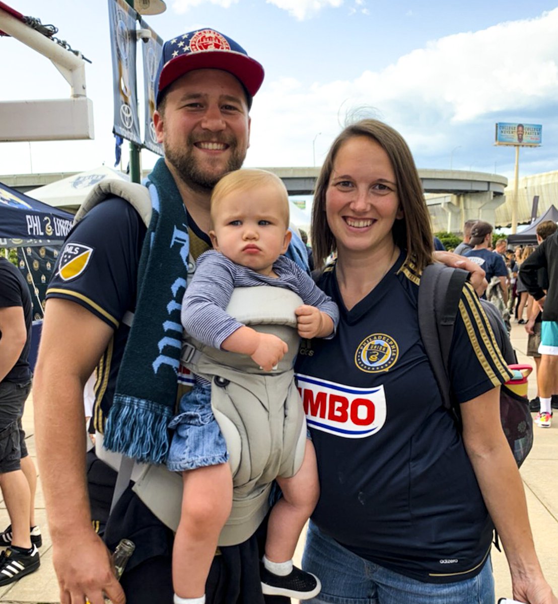PhilaUnion's tweet photo. Gotta start 'em young 💙👶💙

Raelyn celebrated her first #DOOP with parents Jarrett and Brianna last night!

#PhillyForLife https://t.co/2mDHnP16FD