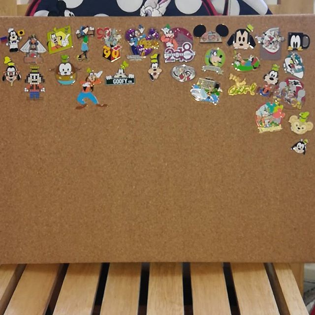 ToDLPandbeyond's tweet photo. @victoriamaynard77 's Goofy pinboard #disneypintrader #disney #DisneyPins #Goofy #LifeisGoofy https://t.co/3fxP8mSRkl