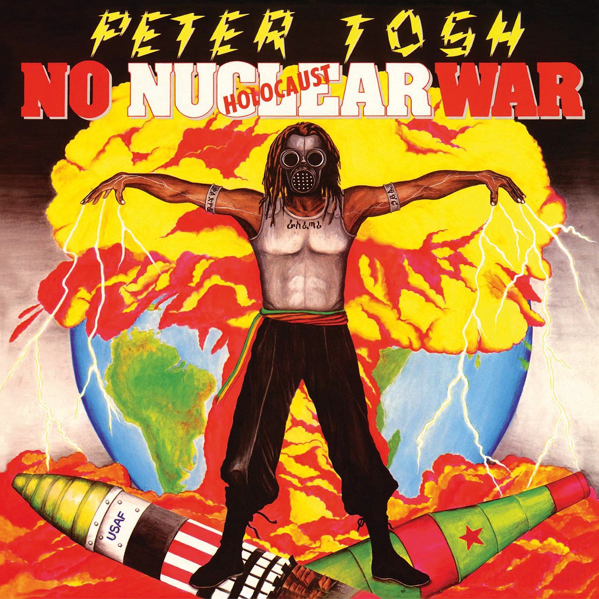 Album cover of the week: Peter Tosh - No Nuclear War
The cover of this Peter Tosh' classic is illustrated by Jamaican graphic artist Neville Garrick. He is best known for creating the art work for many Bob Marley album covers. The message is crystal clear! https://t.co/34sSek96iQ