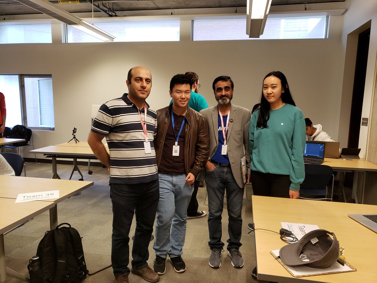 ehsaneskandarim's tweet photo. Judge time with the amazing people at  #HT62019 @HackThe6ix with @Vivek_Patel_PBI

Team 37: Messenger Summarizer
Curtis Chong, Flora Sun

 and the great @microsoftcanada staff #mvpbuzz  @Azure
@msdevCA https://t.co/dD0Apk1JYS