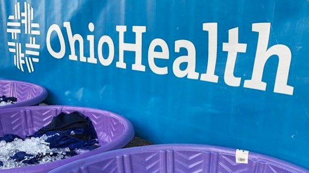 OhioHealth's tweet photo. Congratulations on a great race! βοΈ Enjoy the OhioHealth cooling towels and donβt forget to download your FREE #ECHalf photos! #GiveEmHealth @M3SSports @DublinOhio @VisitDublinOhio (1/2) https://t.co/3Oszul72xZ