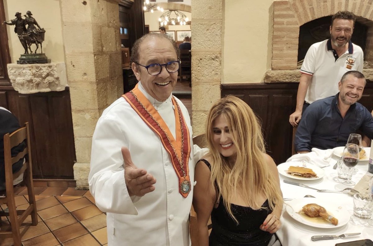 bennym73's tweet photo. ⁦@RteJoseMaria⁩ Gracias por el servicio y la atencion.
Un placer volver a vuestras mesas! https://t.co/5wyNA8TxUC