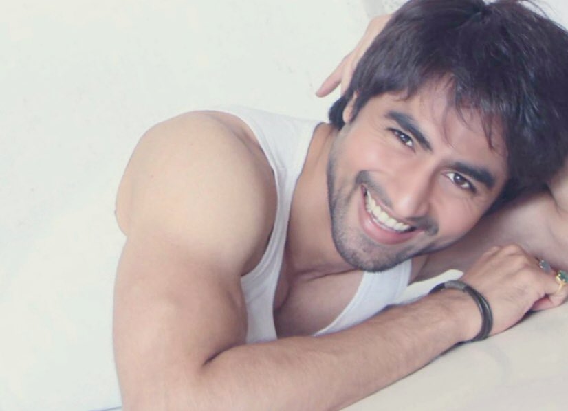 Harshad Chopda tweet media
