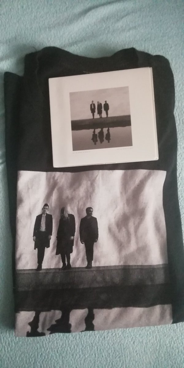 tomsolhead's tweet photo. 2 years today 🖤 #awkohawnoh #anniversary #pvris https://t.co/0N2p5K7pji