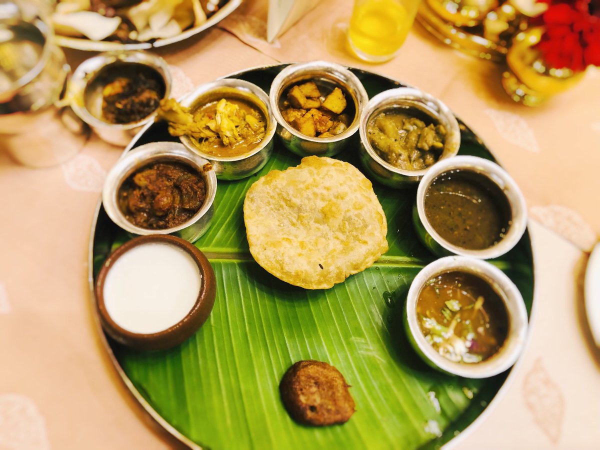 Chevane's tweet photo. Truly phenomenal #KitchensOfIndia promotion at #Dakshin #itckakatiya @ITCHotels by Chef Shri Bala showcasing ancient cuisines of #Chola #Vijayanagara #Kakatiya & #Sethupathy dynasties. The theme is ‘Your food, your medicine’ highlighting the healing properties of herbs, spices. https://t.co/Zc7xCRQBRT