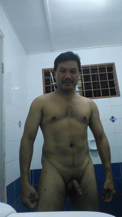 Cu anh trung niên hôm nọ. Có ai kích thích không