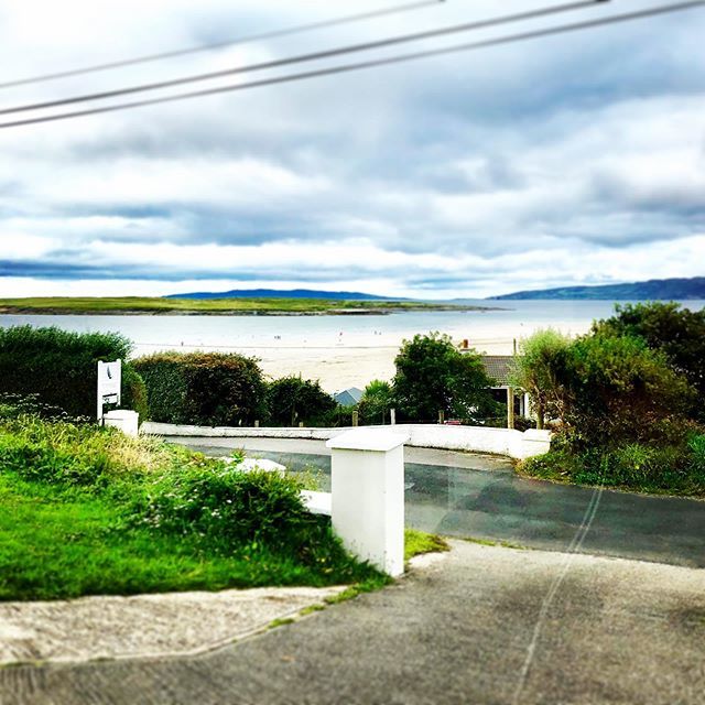 Design_86's tweet photo. Ain’t no place like it 💕✌🏻 .
.
.
.
#portnoo #narin #strand #beach #donegal #ireland #photography #scenic #irish #beautiful #love #summer #tothebar #waves #seaside #homefromhome #lookslikerain #idontlikethelookofthemclouds #somespot https://t.co/KHaRz0q94i https://t.co/pRMEwoakEU