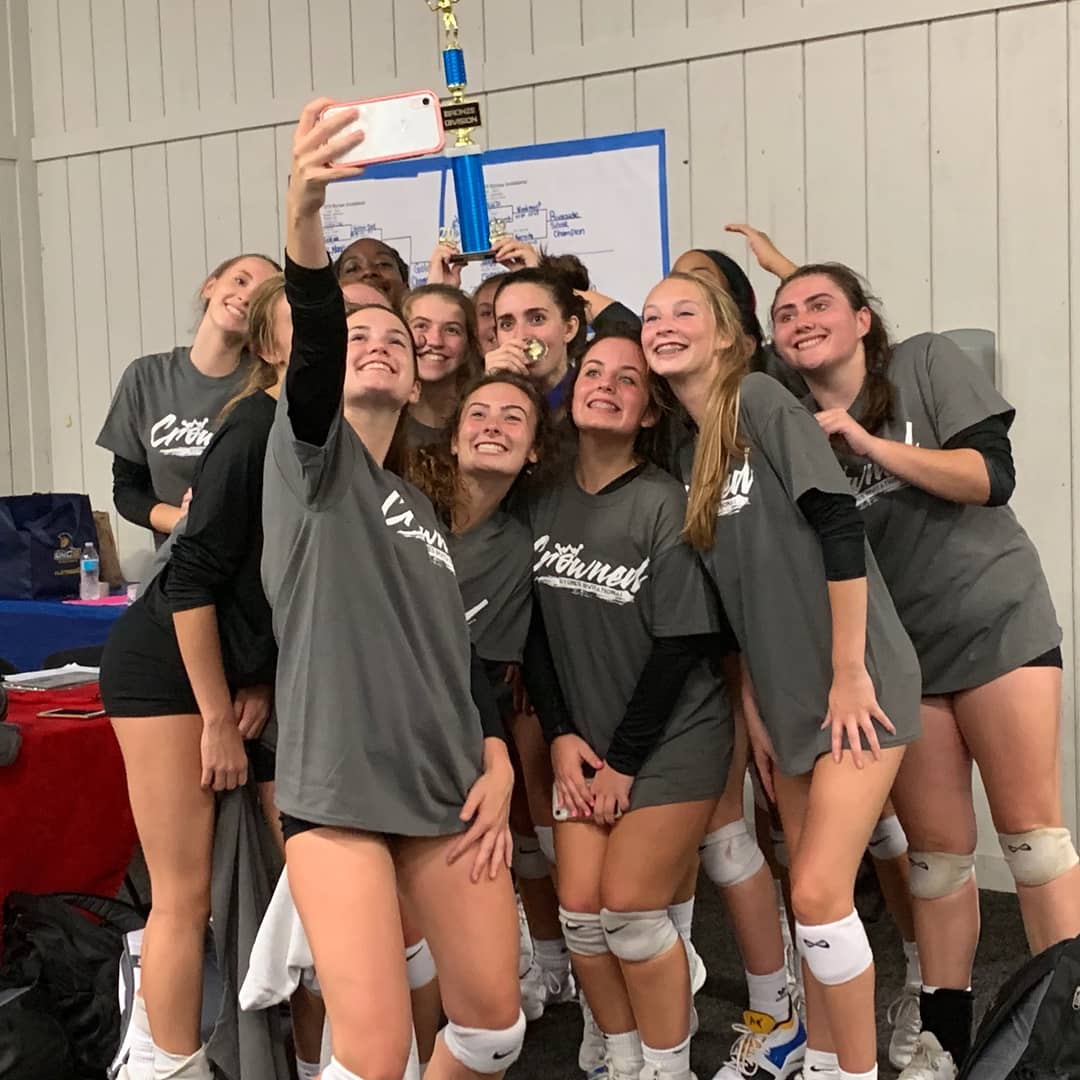 WadeHampton_HS's tweet photo. Congratulations to our Volleyball team as they competed yesterday in the @JFBHSRebels Tournament. Our ladies won 1st place in the Bronze Bracket. Thanks to Coach Hunter, Coach Large, and Coach Caffery for leading this outstanding group of Generals. 
#LeadLikeGenerals https://t.co/5qnKXr0gzt