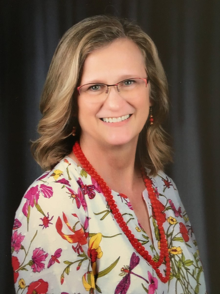 ReadLocalOK's tweet photo. This week on the #ReadLocalOK blog, author Darlina Eichman talks about writing short stories &amp; about a new holiday anthology from @doodleandpeck1 
https://t.co/q3eOSLRF5T https://t.co/BXTUxv3G3C