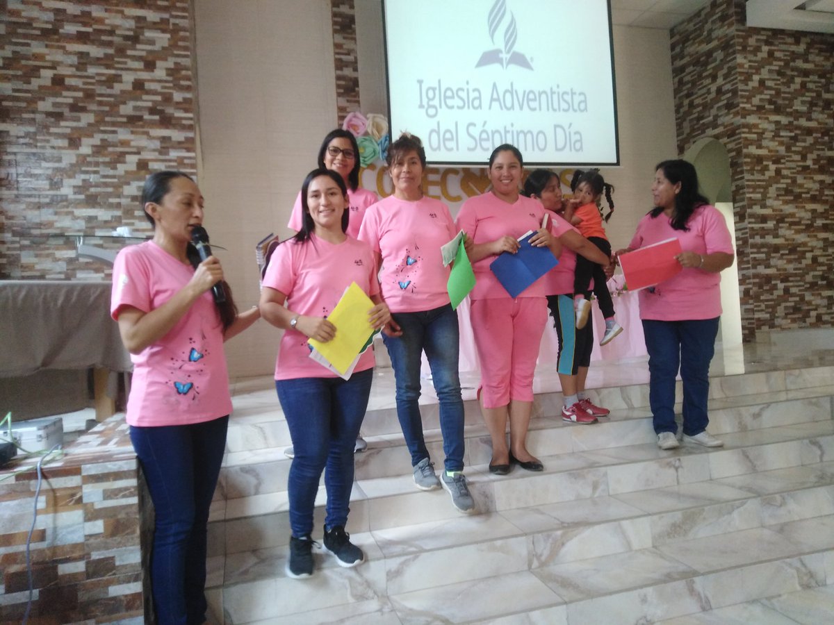eldabeeriMadai's tweet photo. Damas de la zona Tarapoto  Preparándonos para BAUTISMO PRIMAVERA. Encuentro de damas "Conectadas para Salvar" #MNO https://t.co/0fD8GDrigm