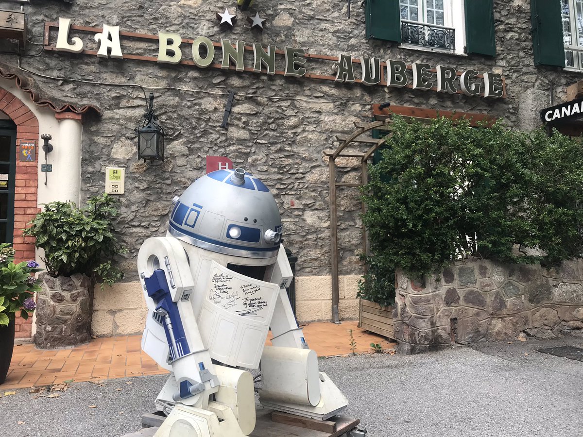 tsunamiflavien's tweet image. de beaux endroits et la bête #specialized #colturini #stmv #R2D2