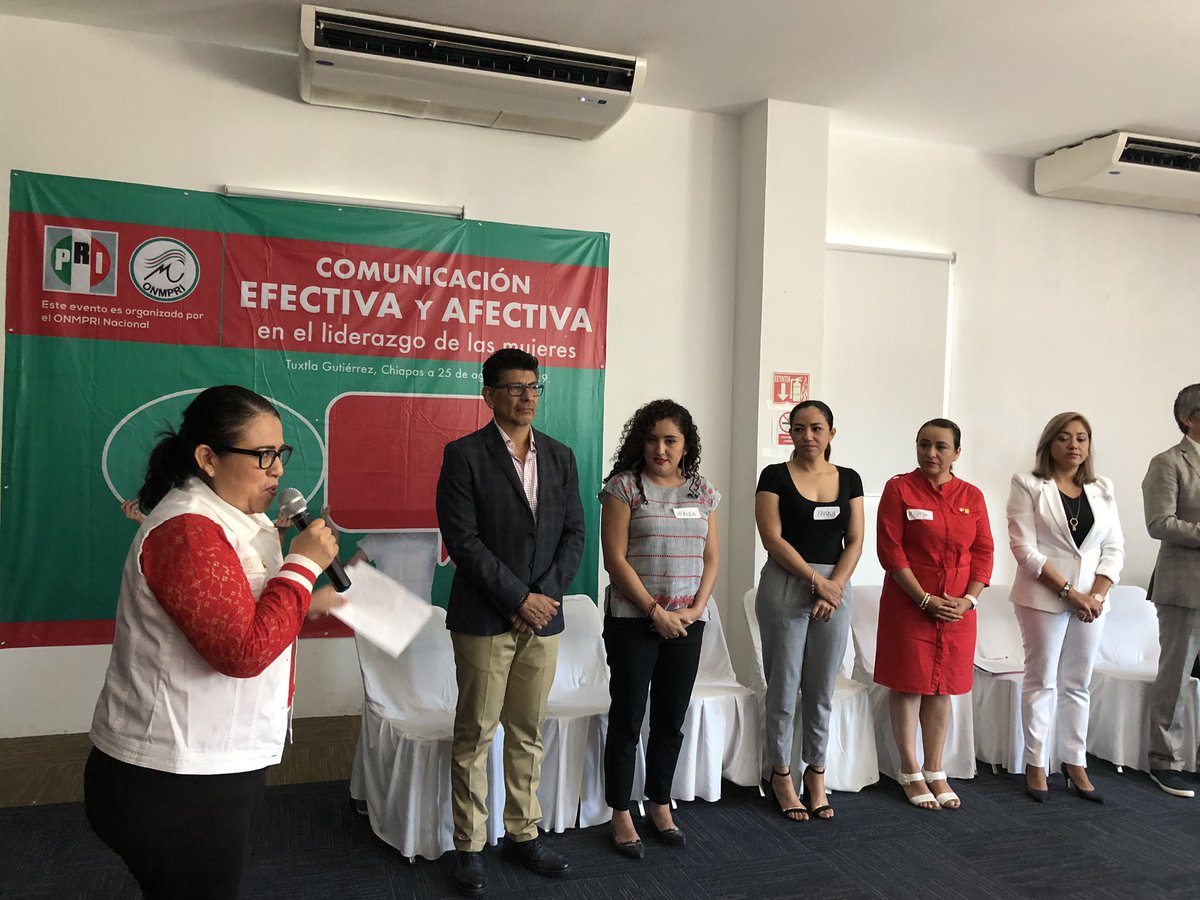 ruthpensa's tweet photo. Inauguración del taller "Comunicación efectiva y afectiva en el liderazgo de las mujeres" organizado por el @OnmpriNacional para las Mujeres Priistas del Estado de Chiapas Ponente Armando Quiñones. #LaCausaNosUne https://t.co/CvFnnPo8uO