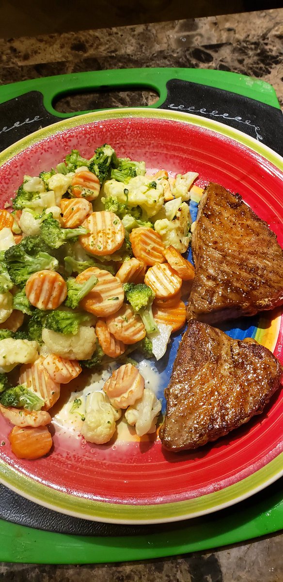 ThatWWguy's tweet photo. You can tune a guitar, you can tune a piano, but can you TUNA FISH?
#wwmotivation #wwsmartpoints #wwlifestyle
#wwfamily #wwjourney #wwcommunity #wwlife #wwfreestyle #weightwatchers #wellnessthatworks #weightlossjourney #wwfam #wwsupport #wwfriends #freestyleeffect #smartpoints https://t.co/4YmE2rslk8