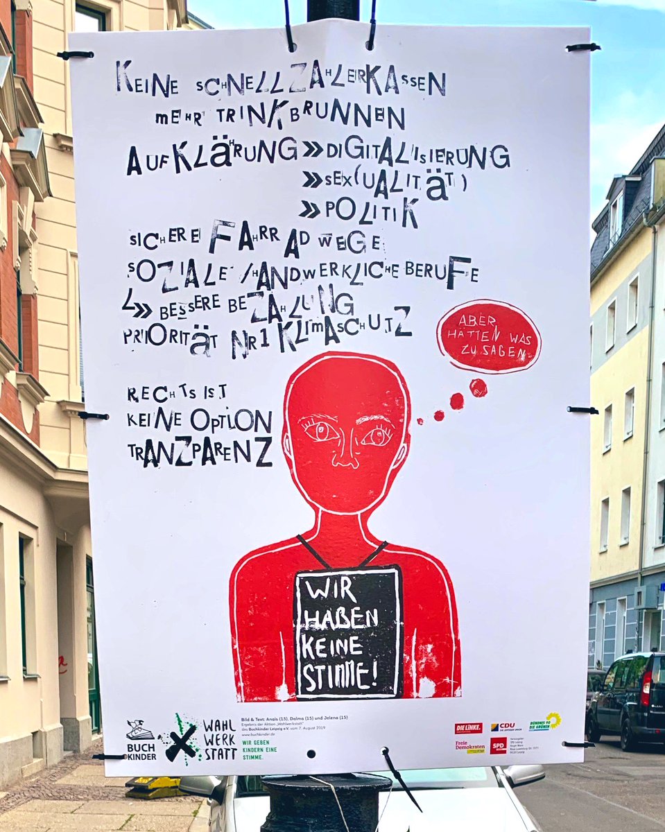 Wir haben keine Stimme! Aber hätten was zu sagen. - Anaïs, Dalama &amp; Jelena (15) und ihr Plakat aus der Wahlwerkstatt <a href="/Buchkinder/">Buchkinder</a>. Wir wollen ihnen eine Stimme geben und das Wahlalter senken. #sltw19 #ltwsn19
