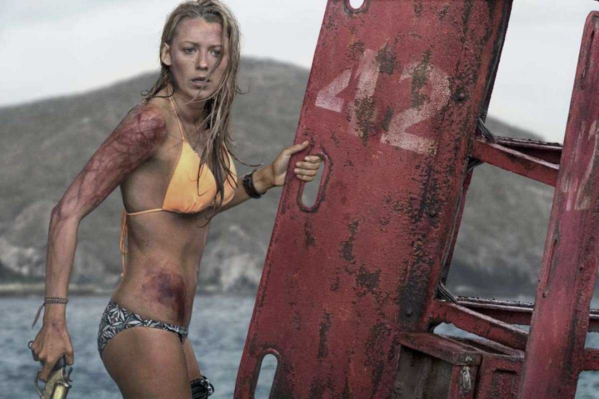 Happy 32nd birthday to Blake Lively! 

Where does THE SHALLOWS rank among your favorite Shark themed horror films? 