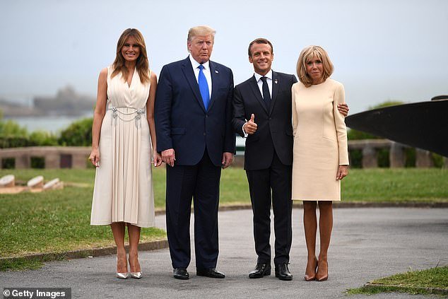 Ph_Gerbier's tweet photo. Suis-je le seul à trouver cette photo pathétique ?
Am I alone to find this picture pathetic ?
#G7Summit #G7Biarritz #G7 #POTUS #Macron #macaronweek https://t.co/gt3jfnWy1o