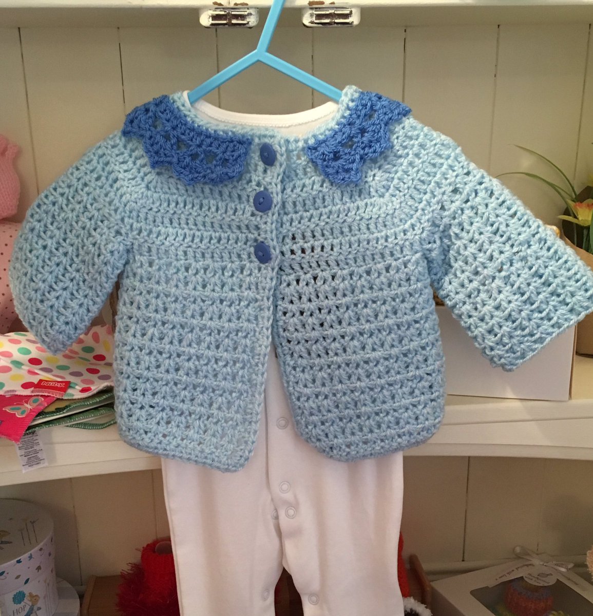 HandKnittedLove's tweet photo. All these cute handmade baby things are for sale in the wool shop and can be posted out on Tuesday afternoon #babygifts #handmade #woolshop #babycoats #bootees #babydungarees #babycomforter #babycards https://t.co/ANJA0hR7Jz