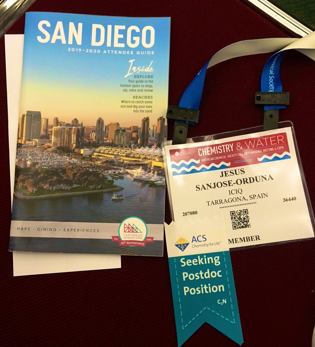 JSanjor's tweet photo. Ready, steady, go! #ACSSandiego has started and a million of different interesting events are waiting ahead. I’m extremely grateful to the #CASFutureLeaders program to allow me to make this dream come true! #chemtwitter #C2N #seekingpostdoc @Chemjobber https://t.co/0uEZqFG48e