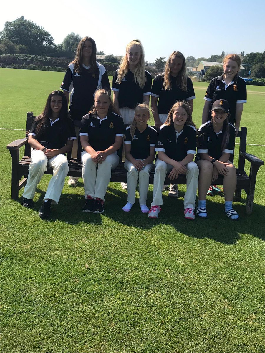 GlosCricketFdn's tweet photo. Well done to @DumbletonCCGirl who beat @BrisPhoenixCC to finish third in this years U15 Girls Blast @Stroud_Cricket. https://t.co/HhYJTm1WiK