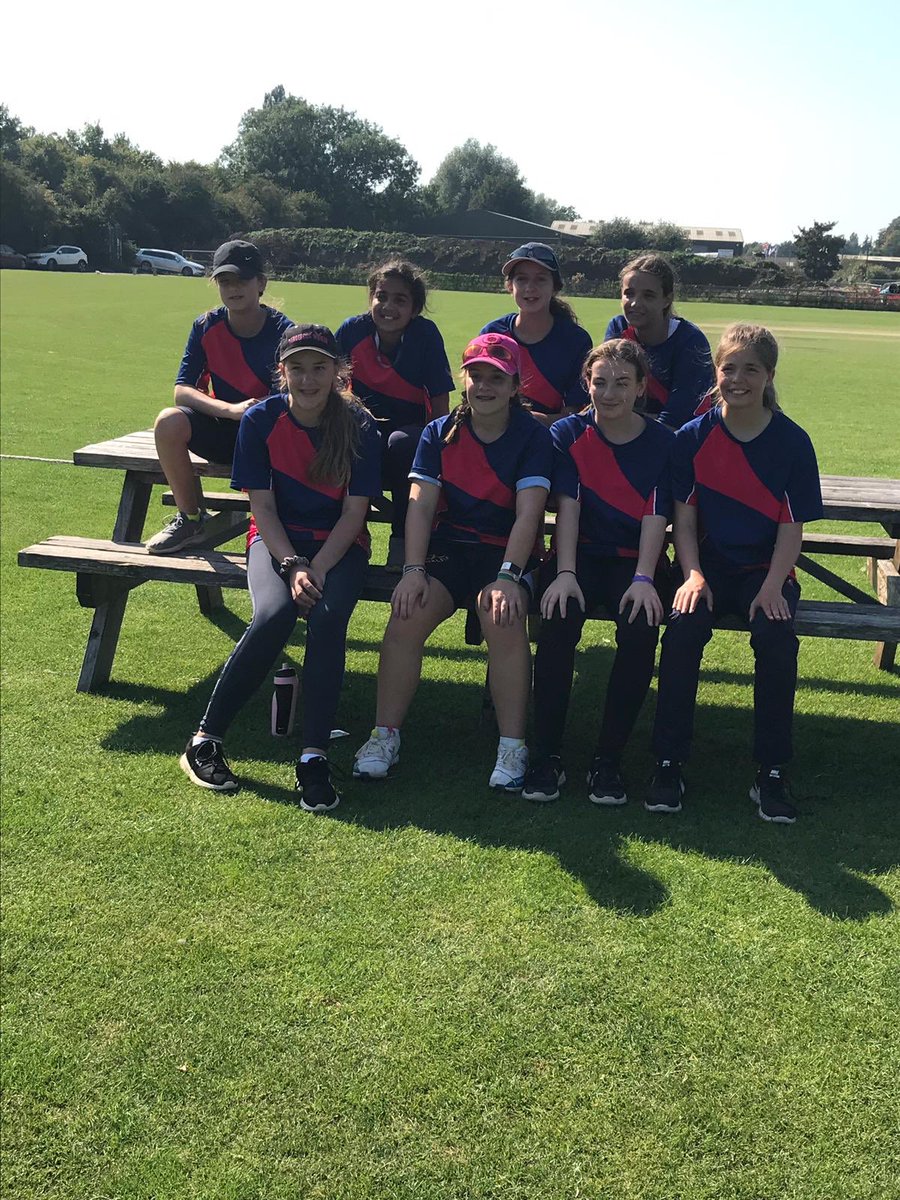 GlosCricketFdn's tweet photo. Well done to @DumbletonCCGirl who beat @BrisPhoenixCC to finish third in this years U15 Girls Blast @Stroud_Cricket. https://t.co/HhYJTm1WiK