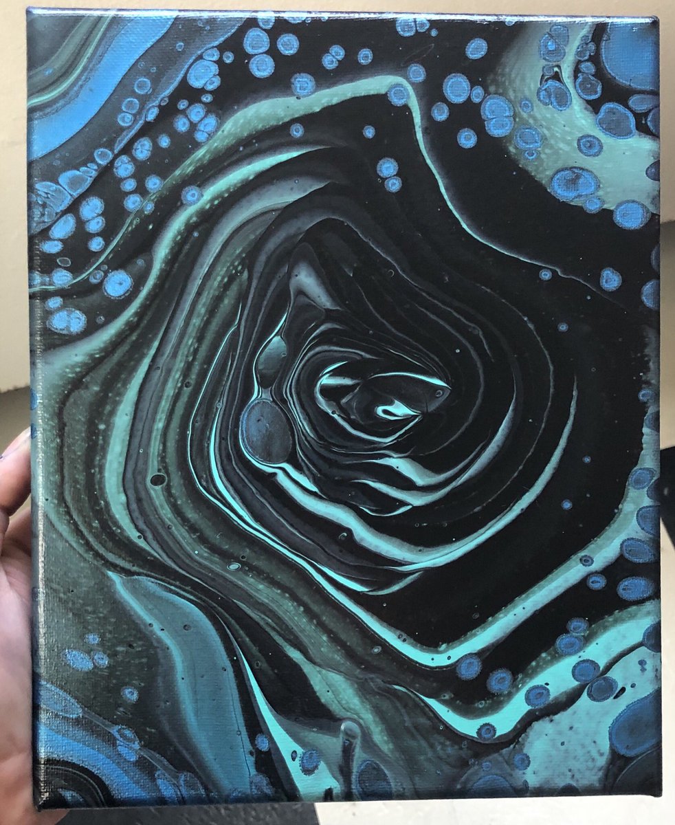 r0ckar0lla's tweet photo. Letting these 2 go together for $33 shipped! https://t.co/rvrzYFXSlW