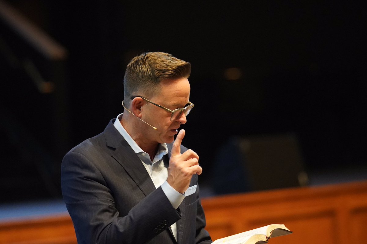 EpicChurchIntl's tweet photo. “The reason why God doesn’t answer all your questions in real time is so that you develop real faith.” Pastor John J. Wagner 
#IDareYouToMove #FromDefeatToDestiny #EPICSundayService https://t.co/DjBLsFvGYb
