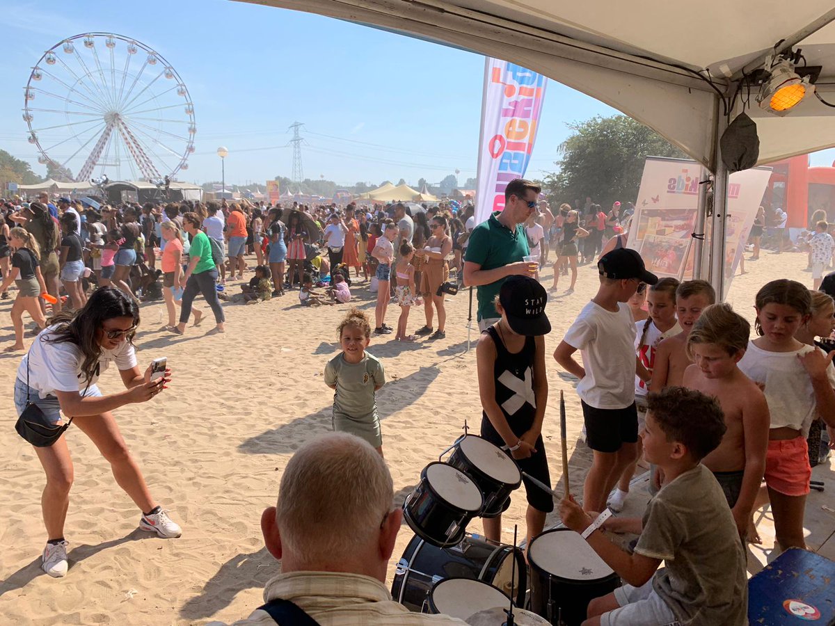 Bedankt iedereen voor het super leuke en muzikale feest vandaag bij de Muziekids Studio op het Nickelodeon Familie Festival 2019. Een dag vol blije gezichtjes en muzikale momenten en zon! 🌞🎵