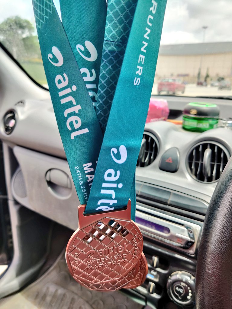 nirmaldamani's tweet photo. #AHM2019 #AirtelHyderabadMarathon #HyderabadRunners #Marathon #Hyderabad. Tanvi's debut #timedrun https://t.co/8oPQRRSQaD
