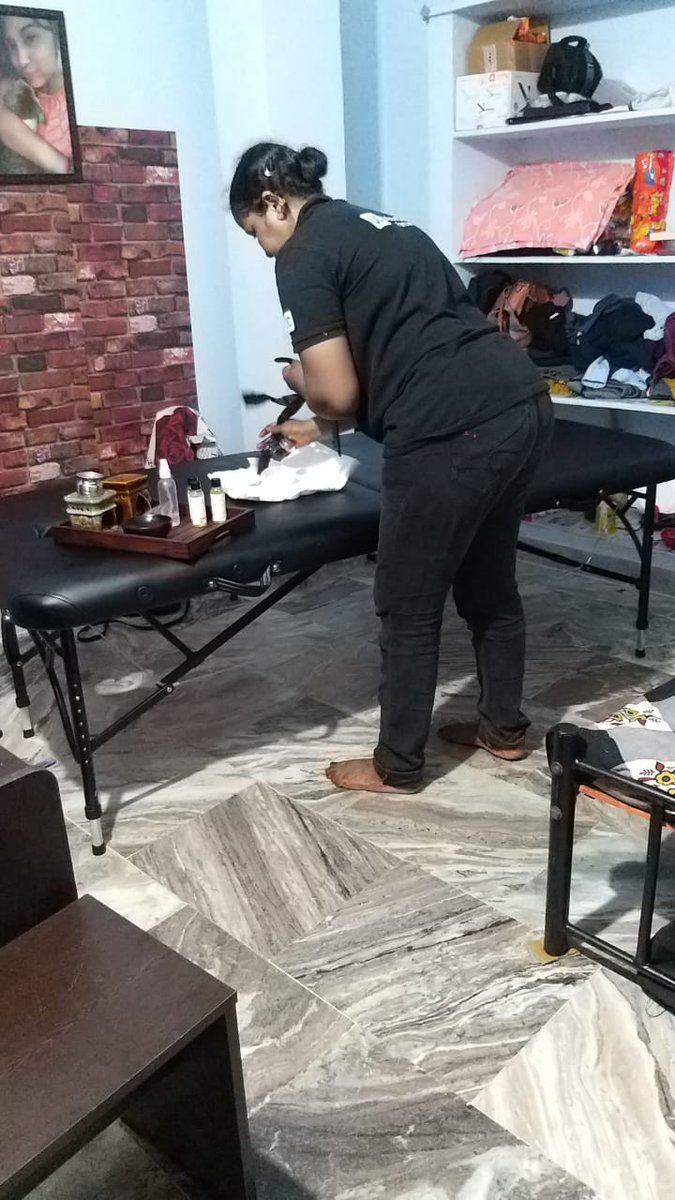 GetStylous's tweet photo. Really enjoyed the massage . Thanks to @urbanclap @UrbanclapHomes  for a great service and making life easy 😊😊 https://t.co/jsK3V2igYJ