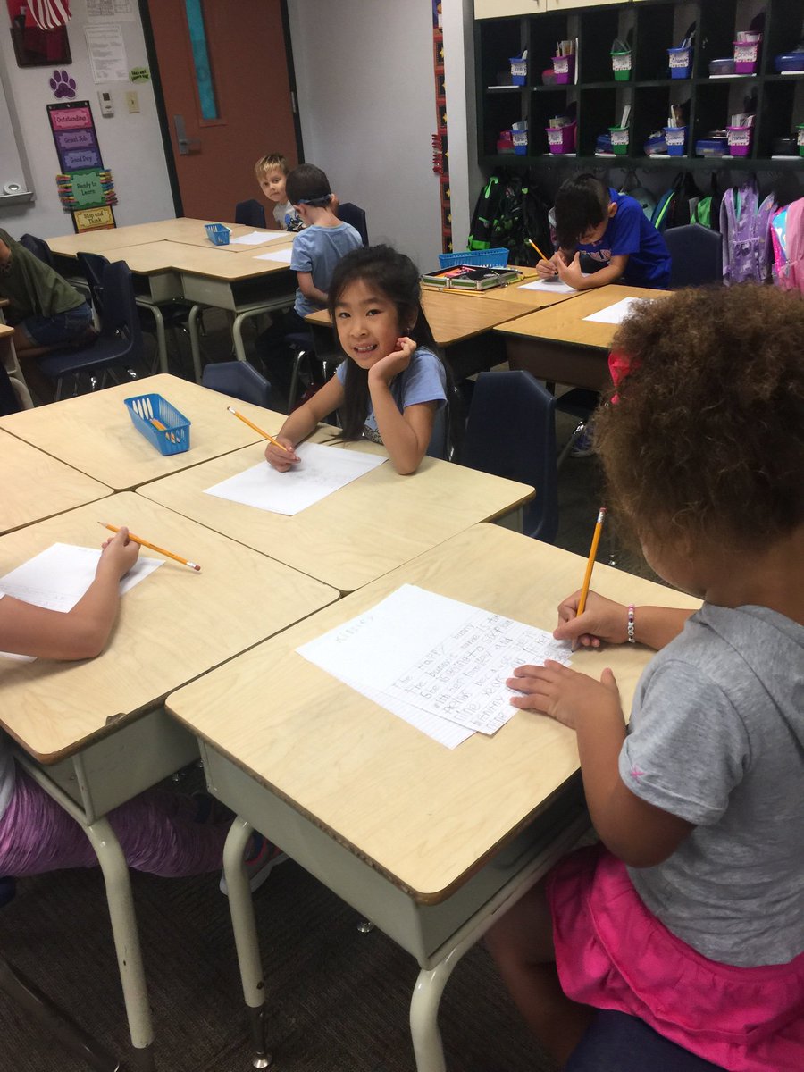 BennaeNelson's tweet photo. Working hard in Writer’s Workshop! Great job Ms. Nelson’s class!
#proudtobeKISD #hespanthers @KellerISD #celebrateKISD #watchuswin #kellerliteracy #allkidscan #fortheloveofliteracy https://t.co/OCjbE2p8g3