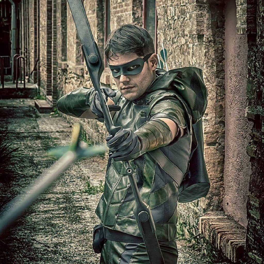 isonlycosplay's tweet photo. @mikevalo es Arrow
Foto por @pixelixarte
#arrow #arrowverse #dc #superhero #cosplay #titans #justiceleague #cosplayer #youtuber #model #actor #picoftheday #isonlycosplay https://t.co/bmYk0yNXkj