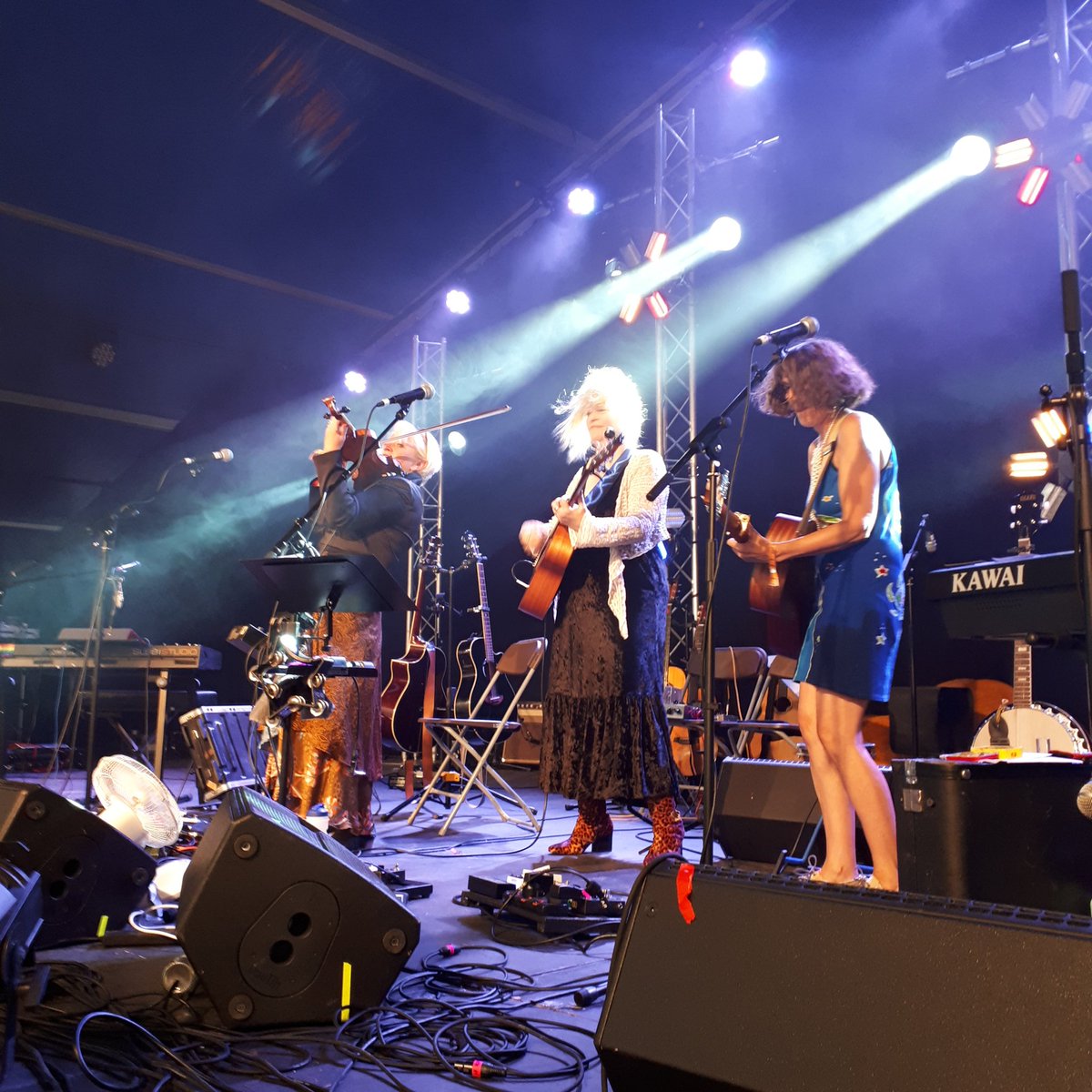 shrewsburyfolk's tweet photo. The #whileandmatthews takeover continues in the Pengwern Marquee with IOTA - a brilliantly quirky trio with soaring harmonies and much more! #shrewsfolk https://t.co/90NjWq47SO
