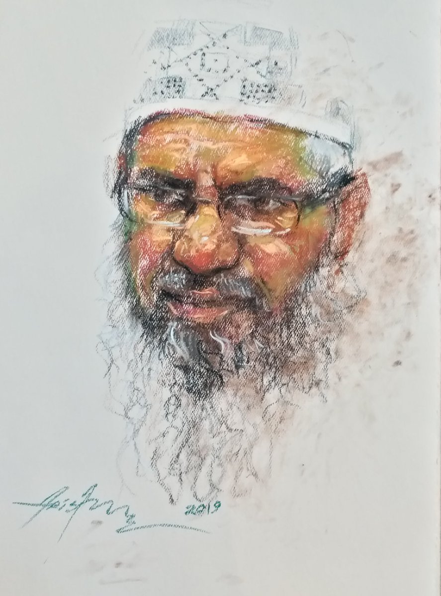 de_allannie's tweet photo. @ZakirNaik_real Potrait sketch by Pak Aris π
#pakaris #zakirnaik #potrait #sketch #bukitbintang https://t.co/14HBPdrPwn