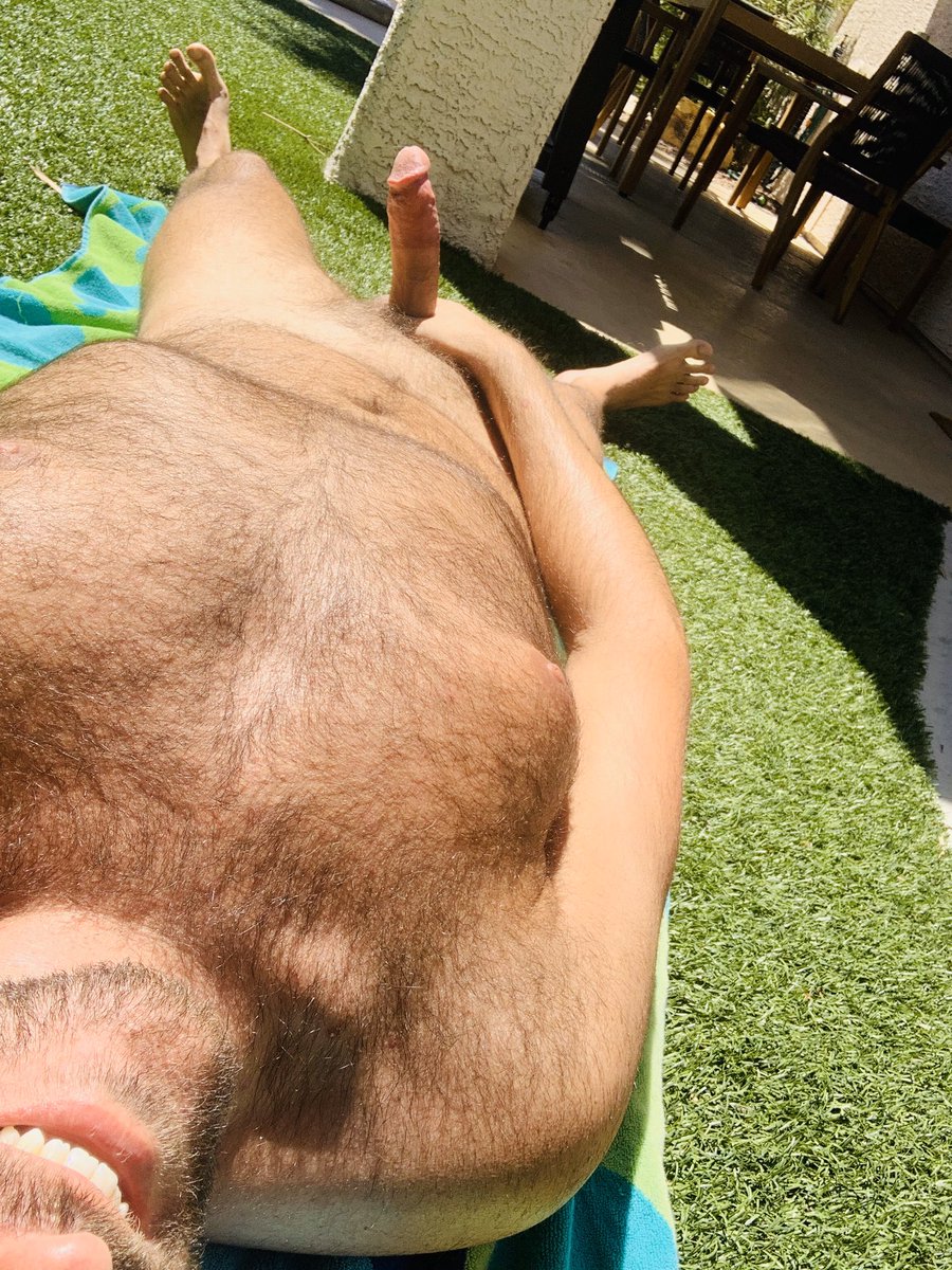 HunterFeral's tweet photo. It’s a beautiful day in #LasVegas Perfect weather to grab some sun and show off for the neighbors. 

 #Daddy #Gay #DadType https://t.co/FInNwlfAxS