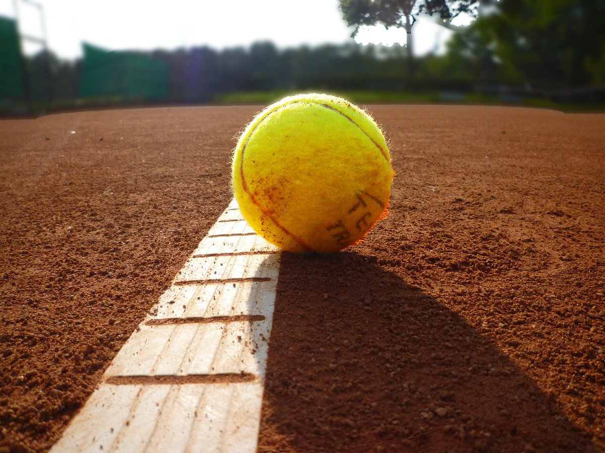 NicoleEhlers's tweet photo. Door vol te houden bereik je vanzelf de finale 🎾🎾 #clubkampioenschappen #finale #tennis https://t.co/cCJJAdvcrw