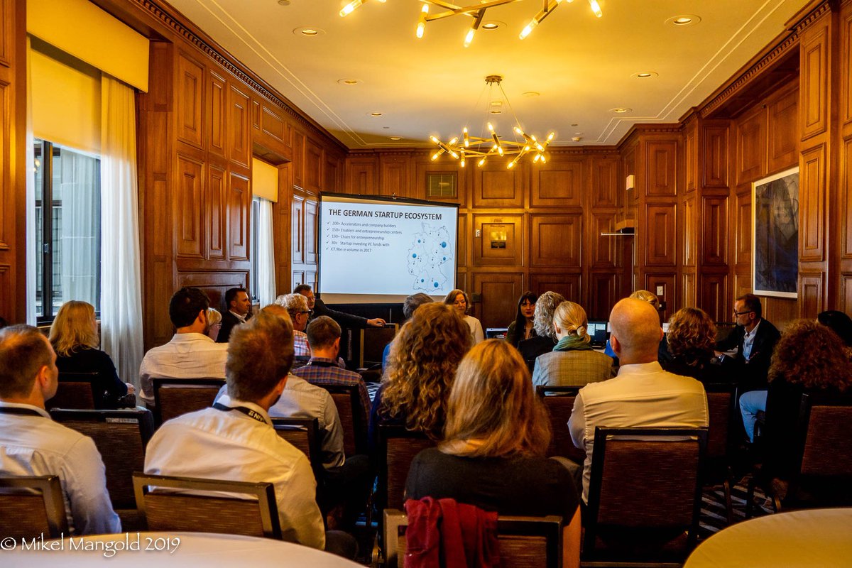 mikelmangold_'s tweet photo. #GoGain19
What an impressive event this weekend! 🇩🇪👨🔬🥼
It is called GAIN19 and it is organized by the german research council. Hundreds of Researchers, Prof from all universities in Germany and german researcher in the US are at this event here in San Francisco.
#research https://t.co/ZZ4PeTd9N0