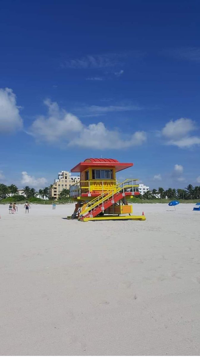 Sisena i última fotografia del concurs de Festa Major 2019 dels Deixebles, marxem cap als Estats Units a l'estat de Florida. (Digues que és la imatge i d'on és) per email: elsdeixebles@gmail.com