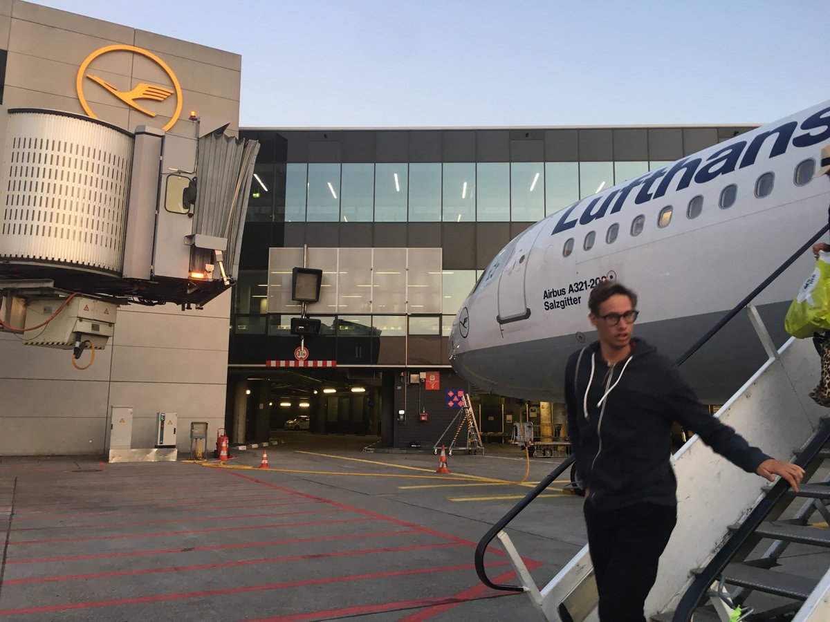 Silvana Wasitova (@wasitova) on Twitter photo Frankfurt Airport <a href="/Airport_FRA/">Frankfurt Airport</a> - why is your jetway not being used? What is the purpose of your jetway? End your endless busses. #CustomerSatisfaction #fail again. Frankfurt Airport <a href="/Airport_FRA/">Frankfurt Airport</a> - why is your jetway not being used? What is the purpose of your jetway? End your endless busses. #CustomerSatisfaction #fail again.