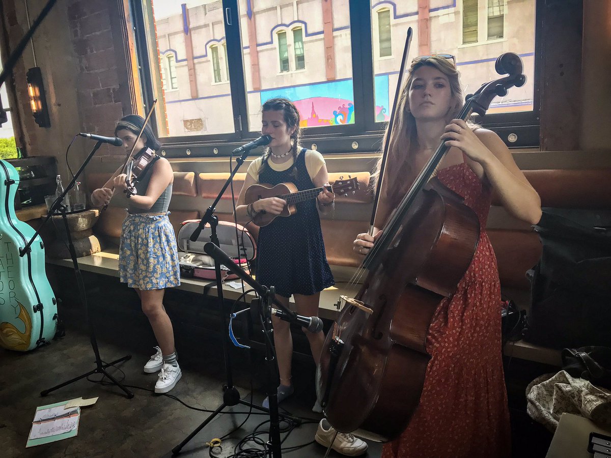 Love love love our <a href="/barleyandboard/">Barley and Board</a> gigs. Great food, killer service and awesome atmosphere. Happy Sunday <a href="/Platos_Theory/">platostheory</a>