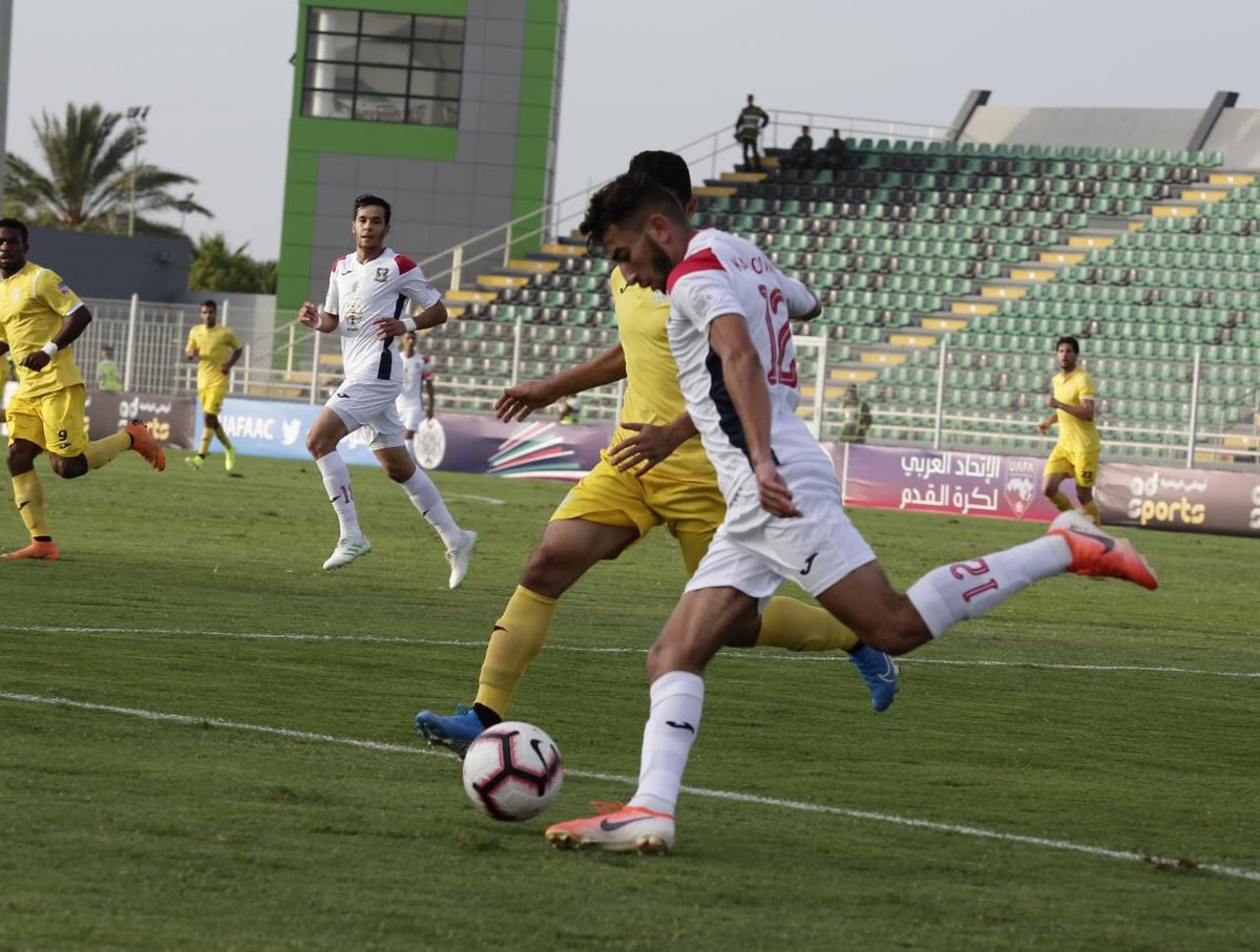LADCOfficiel's tweet photo. #ArabCL : Le CA Bizertin est qualifié à la mi-temps.

#CABizerte 🇹🇳/ #JSSaoura 🇩🇿(0-0)

Les Requins du Nord gèrent leur légère avantage (a la différence de buts) avec difficulté,pour le moment les poulains de Nacef Beaoui tiennent bons,avec encore quelques cartouches sur le banc. https://t.co/RcouJJHCex