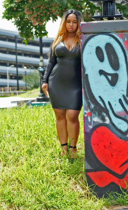 I'm not the typical "perfect" ivory Vegas girl with slight tan and thin body(They definitely are gorgeous)<a href="/tag/fun"class="tags"><span>#fun</span></a><a href="/tag/healthy"class="tags"><span>#healthy</span></a><a href="/tag/travel"class="tags"><span>#travel</span></a><a href="/tag/lasvegas"class="tags"><span>#lasvegas</span></a><a href="/tag/vegasbaby"class="tags"><span>#vegasbaby</span></a><a href="/tag/l"class="tags"><span>#l</span></a>