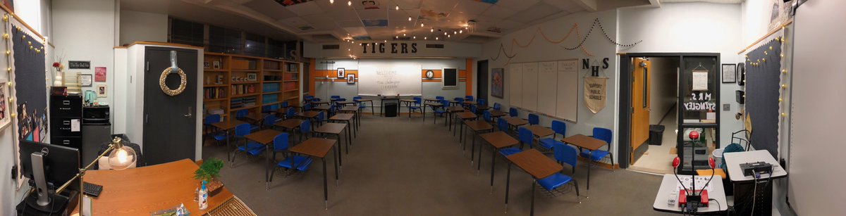 WernerCailin's tweet photo. @paul_L_obrien @mrskrumrei Help PLEASE 2 items left on my list that total $86 I know they are pricey so I added gift cards. I would appreciate help 1st year teacher and I was naïve with how much I budgeted for my room! #clearthelists #twitterteacher #homework #support_a_teache https://t.co/LCNEuZut5D https://t.co/SSwV3pDXVK